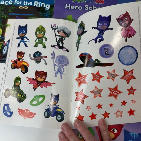 PJ Masks Collection of 10 Books 5 Ready-to-Read Meet The Heroes Save HQ 2 Board - Picture 5 of 8
